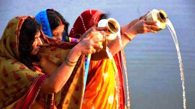 भिक्षा मागेरै भए पनि छठपर्व मनाइँदै