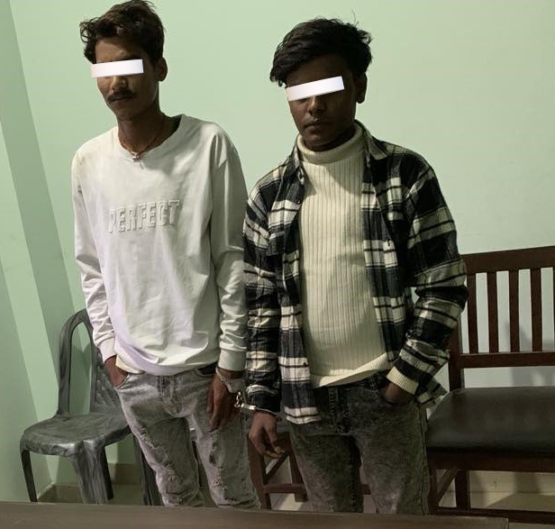 ब्राउन सुगरसहित दुईजना प्रहरी फन्दामा