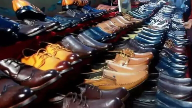 महोत्सवमा ८५ लाखको जुत्ताचप्पल बिक्री